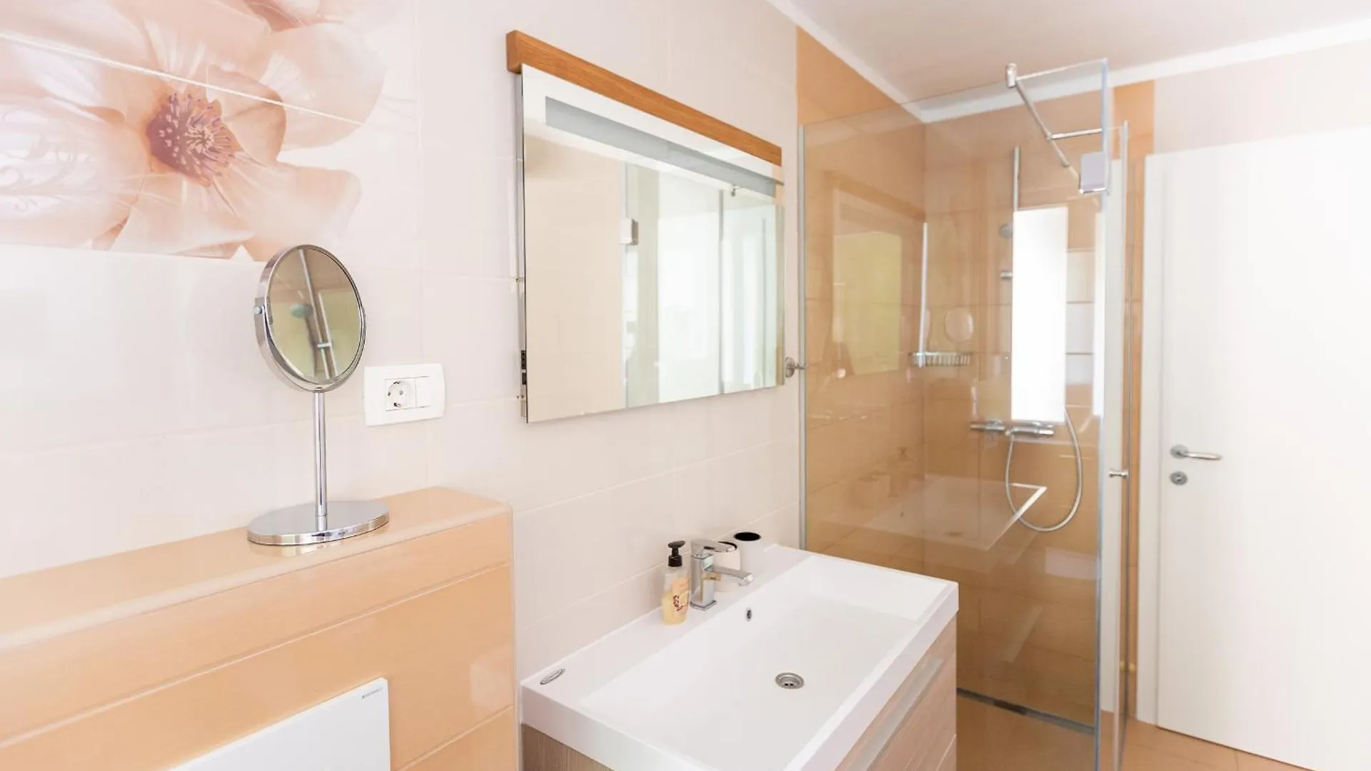 Apartment Satureja Montana Split 0*,  Croatia