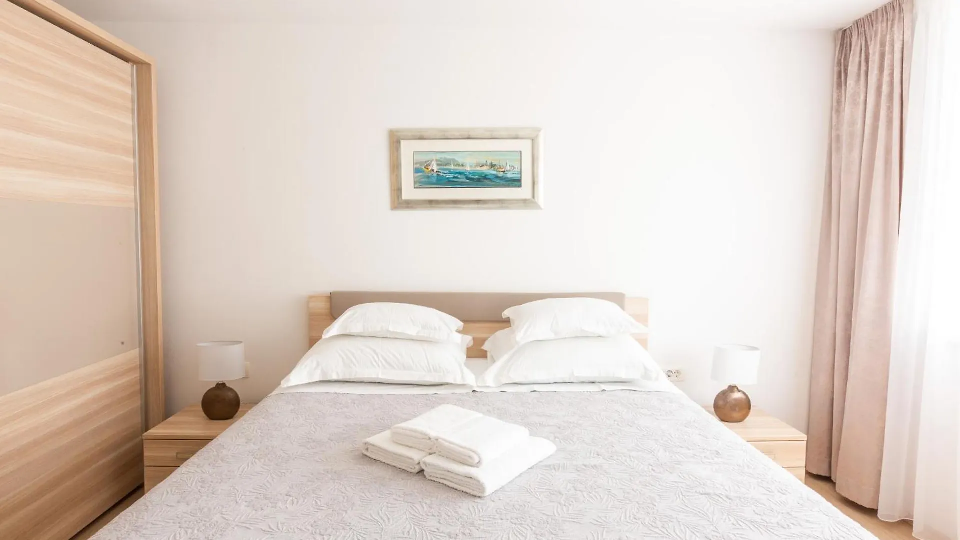 Apartment Satureja Montana Split