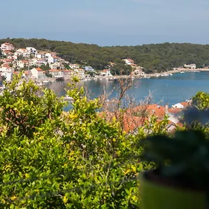 apartman-sabljak.primorje-gorskikotar.com/